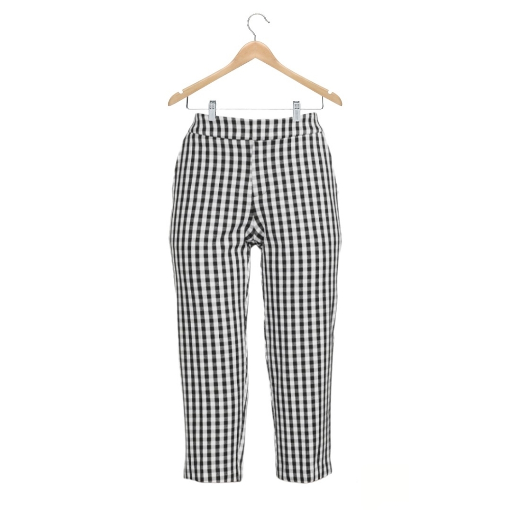 Women's Stretch Mid-Rise Button Fly Capri